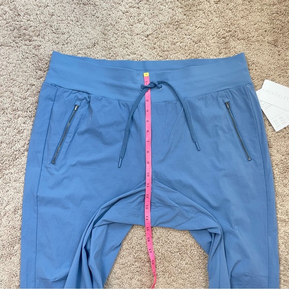 ATHLETA Trekkie North Plus Size Jogger Pants in Cottage Blue Size 18 NEW - Picture 14 of 16
